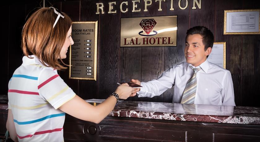 Lal Hotel อิสตันบูล ภายนอก รูปภาพ