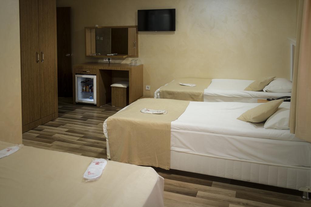 Lal Hotel อิสตันบูล ภายนอก รูปภาพ